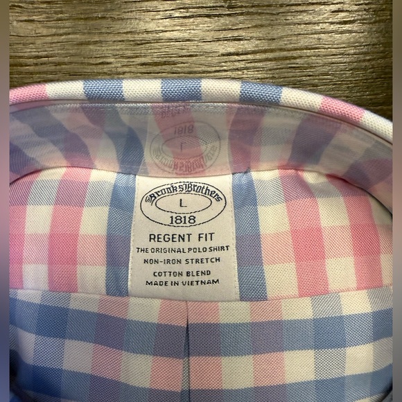 Brooks Brothers Blue & Pink Gingham Button-Down Shirt - Picture 2 of 3